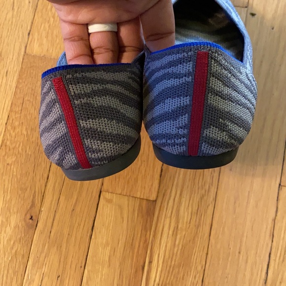 Grey Zebra Rothy’s size 9.5 - Picture 2 of 2